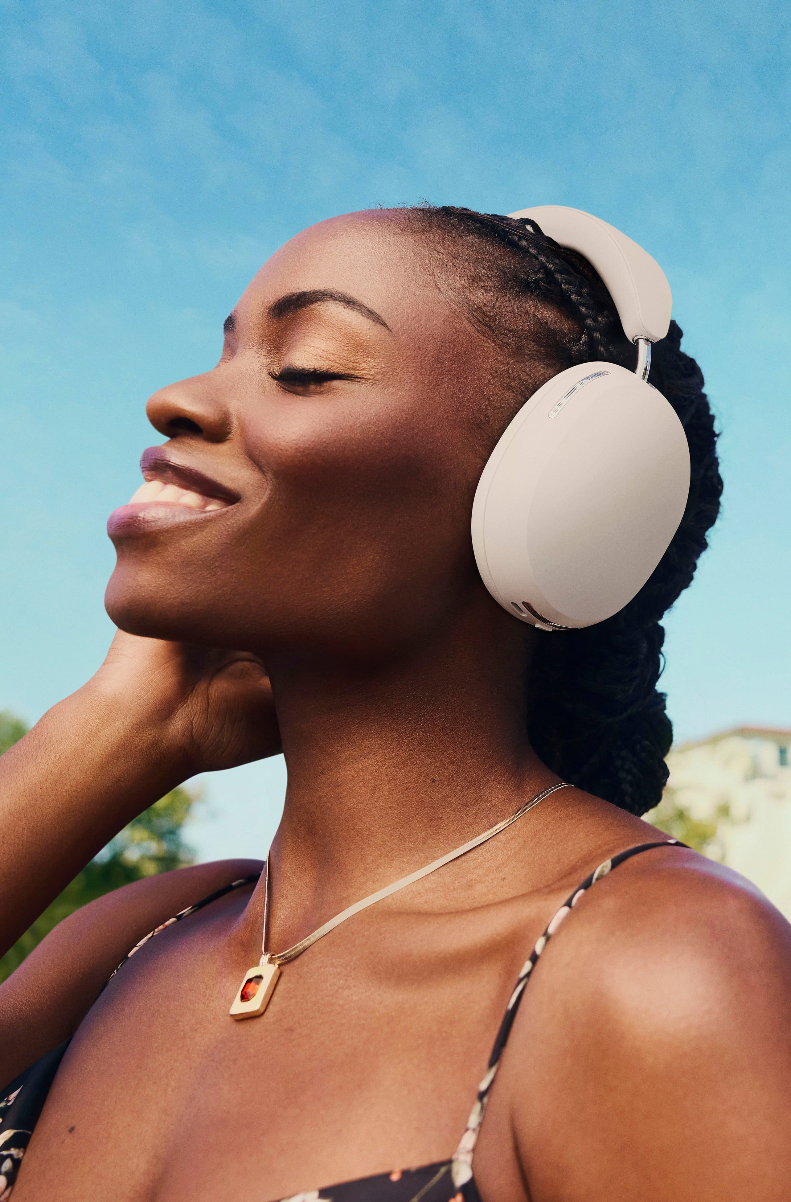 Sonos - Ace Wireless Over-the-Ear Headphones with Active noise Cancellation (Each) - Soft White